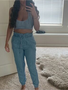 Blue B Collection Chambray Jogger Shorts Small + Crop Top Set